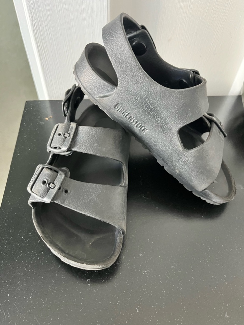 Birkenstock Black Children’s Sandals Sz 28